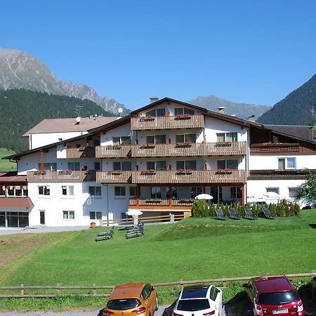 Alpenhotel Regina Nauders Luaran gambar