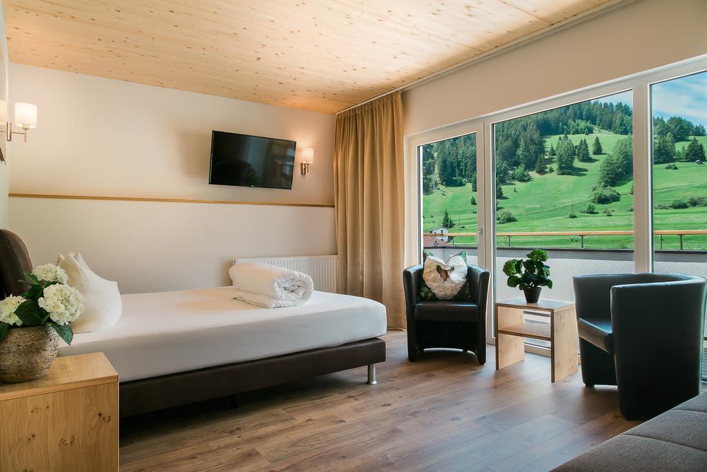 Alpenhotel Regina Nauders Luaran gambar